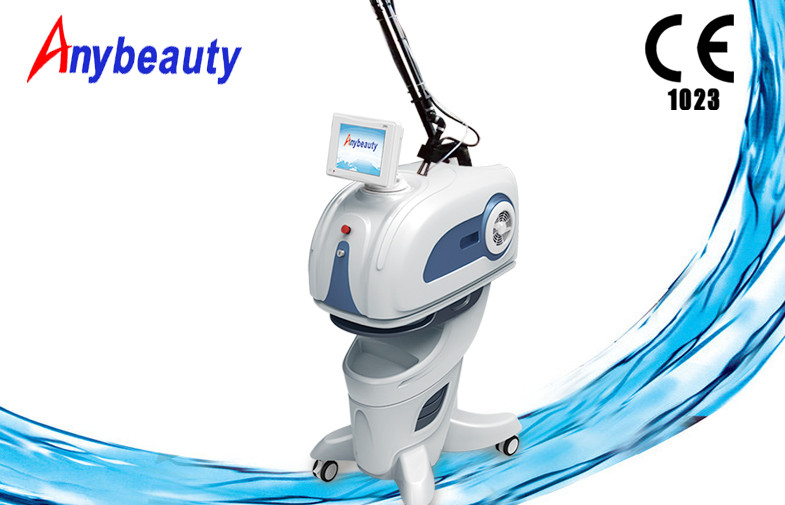 Mini Co2 pixel fractional laser Machine medical equipment For Deep Scar , Acne Removal